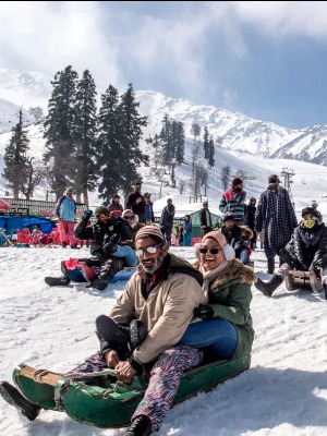 Kashmir Tour - 8 Nights / 9 Days